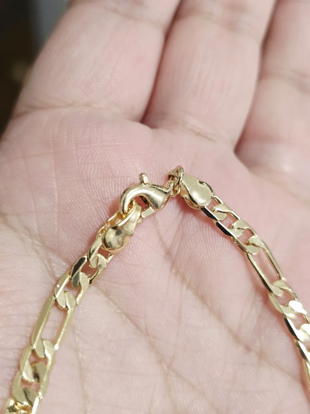 Santis Jewelry shiny gold